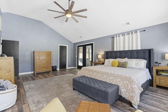 1908 State Highway Jj, Sparta, MO 65753