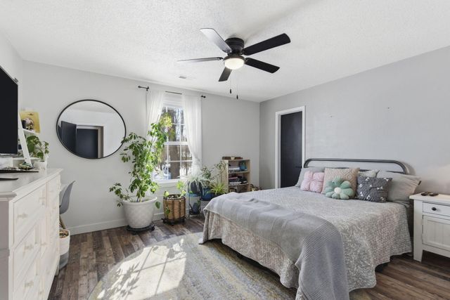 1908 State Highway Jj, Sparta, MO 65753