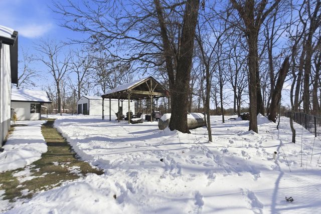 1908 State Highway Jj, Sparta, MO 65753