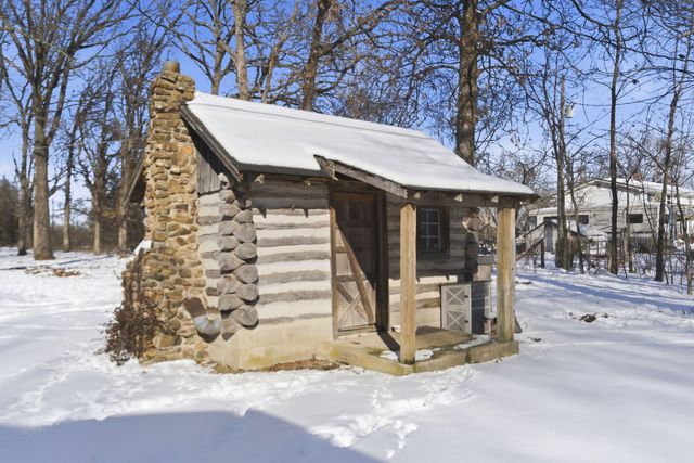 1908 State Highway Jj, Sparta, MO 65753