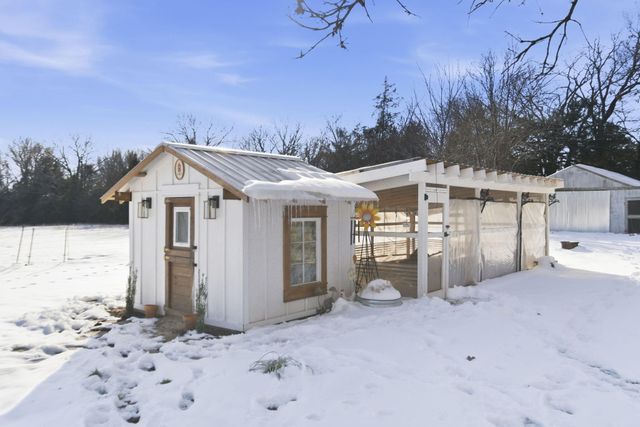 1908 State Highway Jj, Sparta, MO 65753