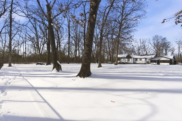 1908 State Highway Jj, Sparta, MO 65753