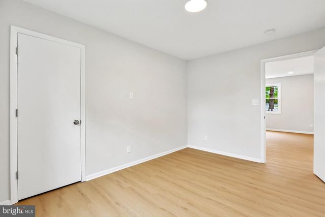 6721 HAREWOOD PARK DR, Middle River, MD 21220