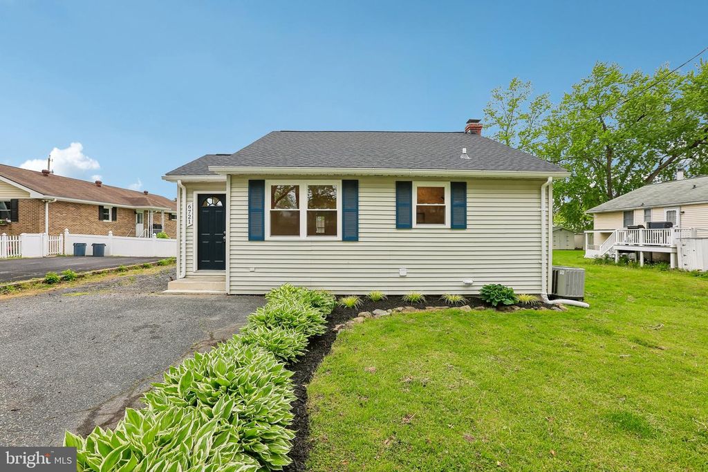 6721 HAREWOOD PARK DR, Middle River, MD 21220