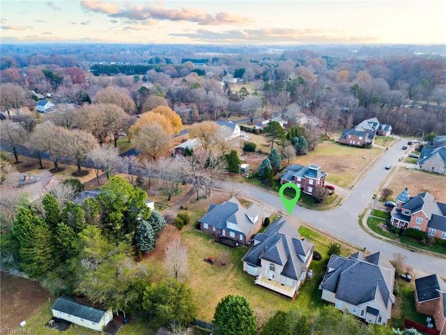 203 Christi Lane, Kernersville, NC 27284
