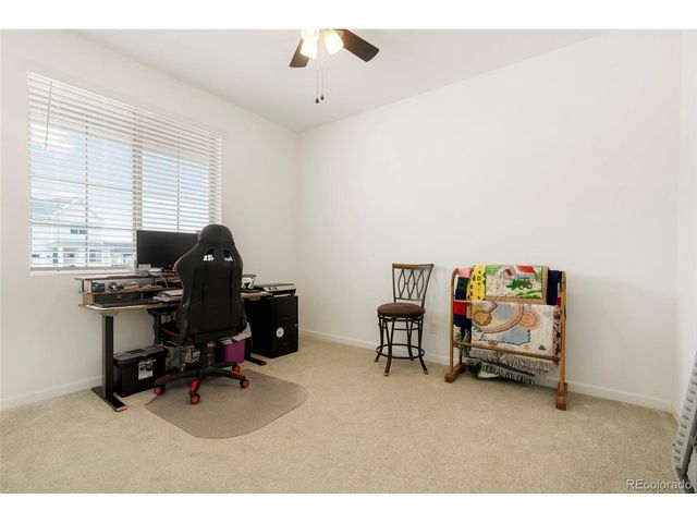 86 S Vandriver Way, Aurora, CO 80018