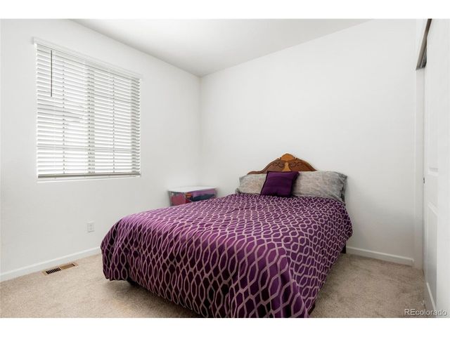 86 S Vandriver Way, Aurora, CO 80018