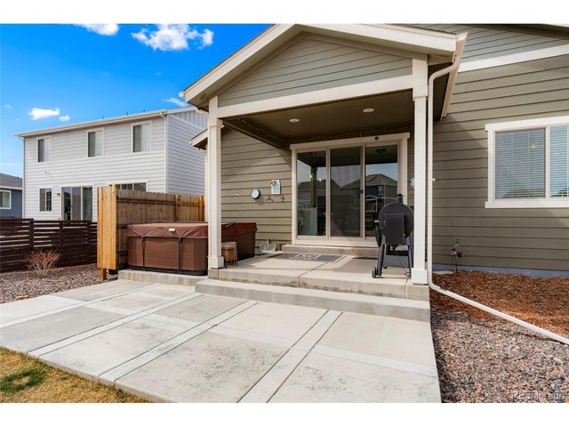 86 S Vandriver Way, Aurora, CO 80018