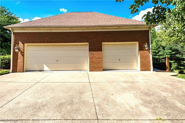 5534 Governors Avenue NW, Canton, OH 44718