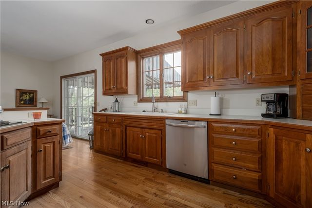 5534 Governors Avenue NW, Canton, OH 44718