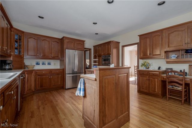 5534 Governors Avenue NW, Canton, OH 44718