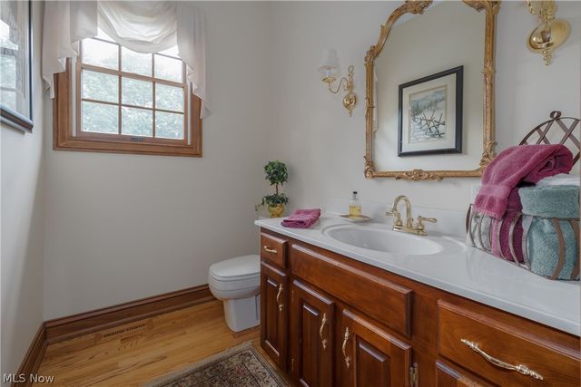 5534 Governors Avenue NW, Canton, OH 44718