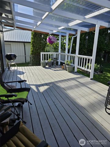 121 Jorgensen Road, Onalaska, WA 98570
