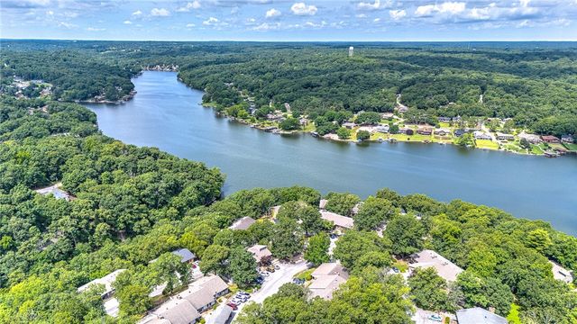 9 Connie Lane, Bella Vista, AR 72715