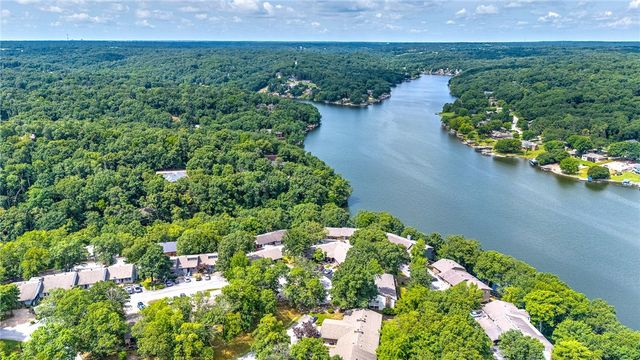 9 Connie Lane, Bella Vista, AR 72715