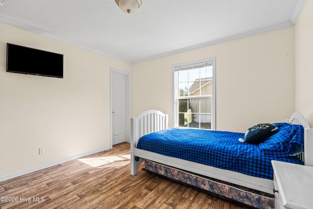 174 Sanders Drive, Hubert, NC 28539