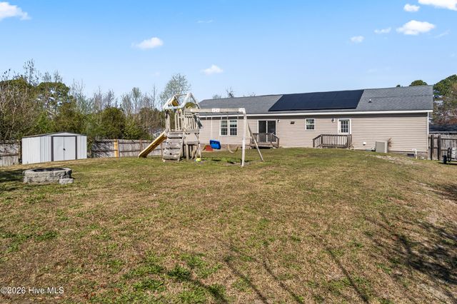 174 Sanders Drive, Hubert, NC 28539