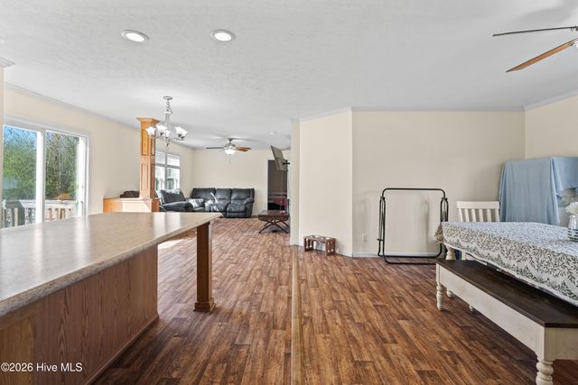 174 Sanders Drive, Hubert, NC 28539