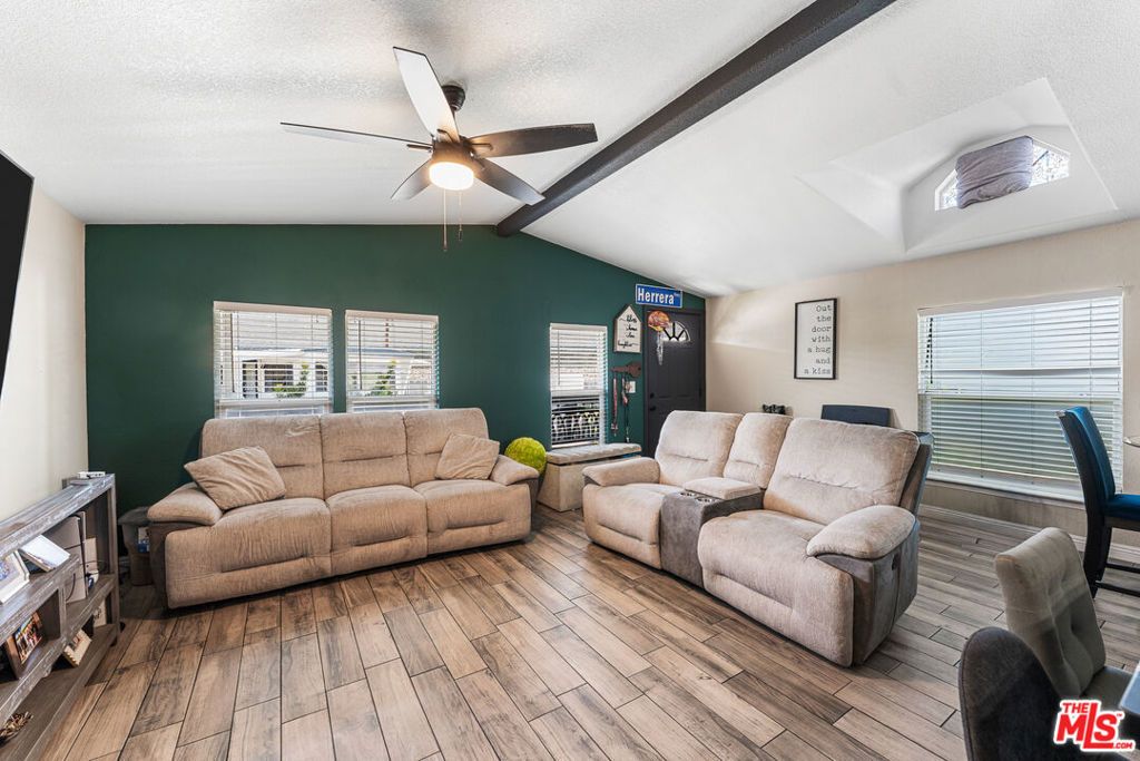 27361 Sierra Highway 57, Canyon Country, CA 91351 — photo 4