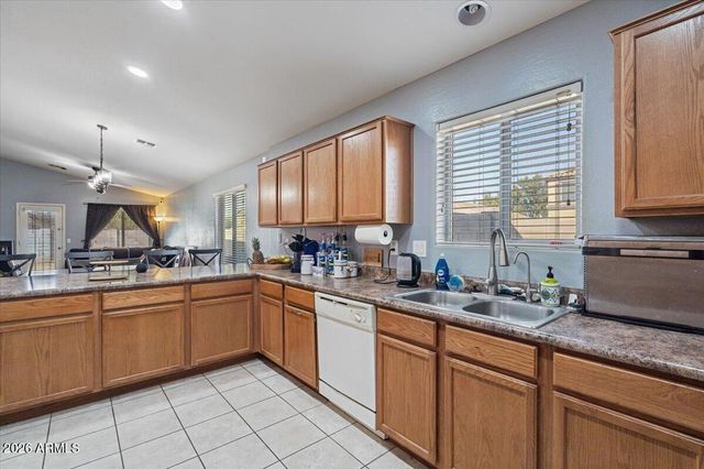 4888 S ROVEY Parkway, Buckeye, AZ 85326