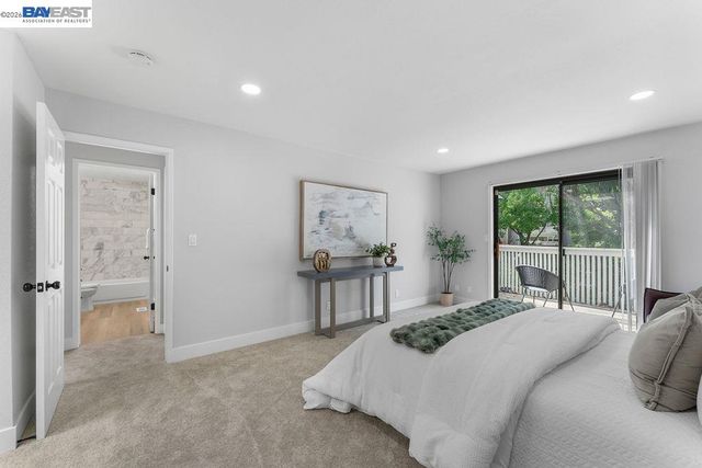 5360 Brookside Ct, Pleasanton, CA 94588