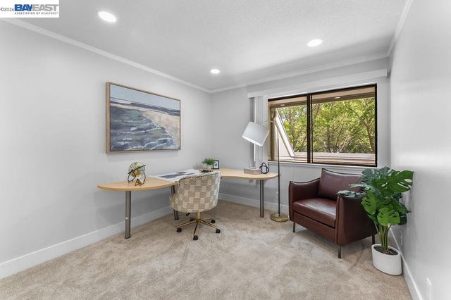 5360 Brookside Ct, Pleasanton, CA 94588