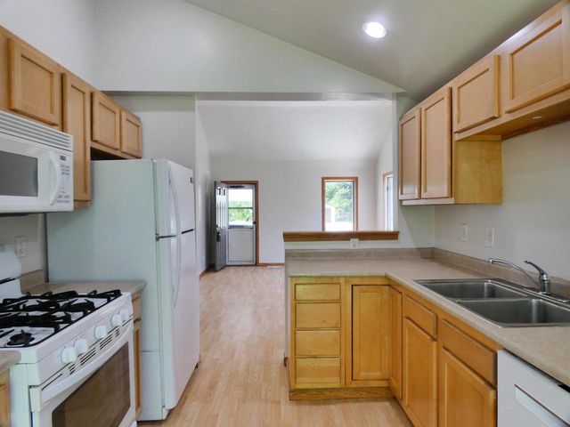 1224 WIRTZ AVENUE, Green Bay, WI 54304