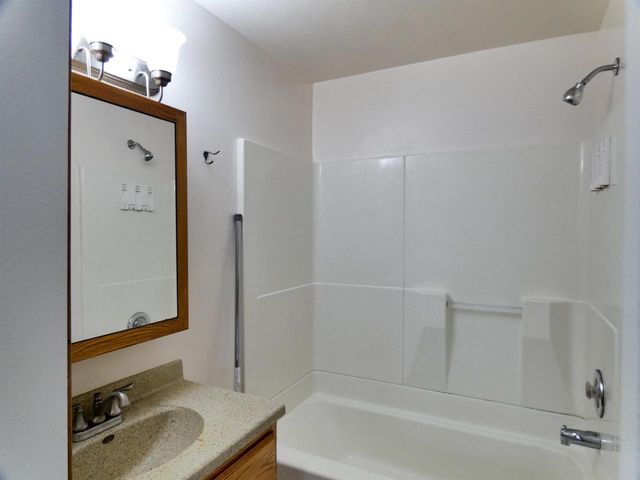 1224 WIRTZ AVENUE, Green Bay, WI 54304