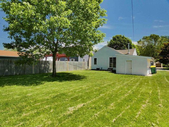 1224 WIRTZ AVENUE, Green Bay, WI 54304