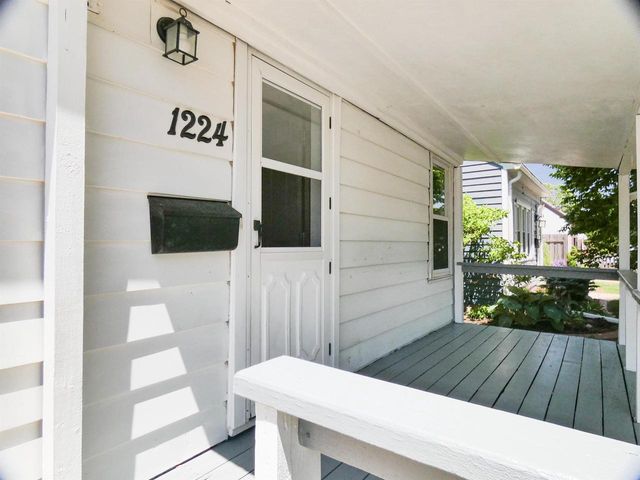 1224 WIRTZ AVENUE, Green Bay, WI 54304