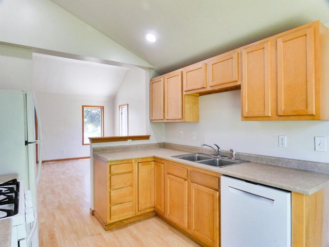 1224 WIRTZ AVENUE, Green Bay, WI 54304