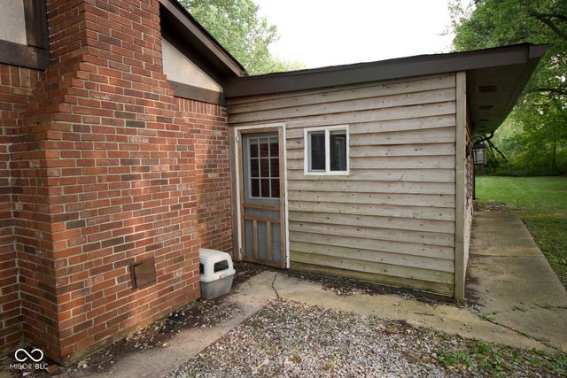 9885 E County Road 1000 N, Brownsburg, IN 46112