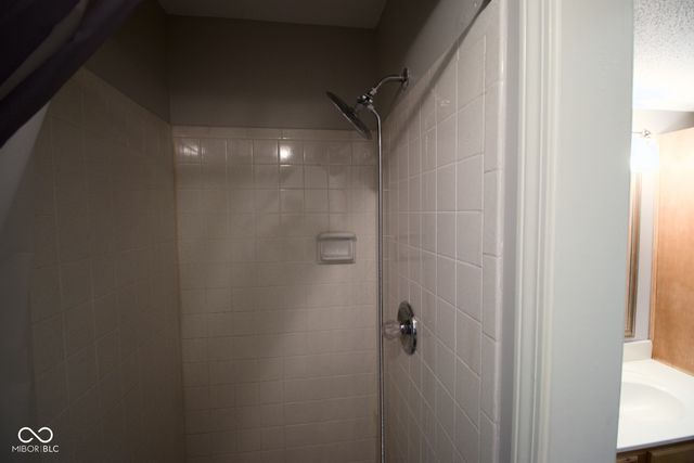 9885 E County Road 1000 N, Brownsburg, IN 46112