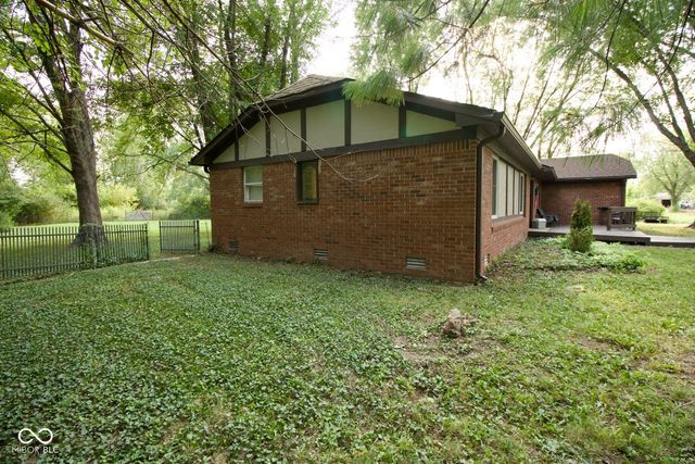 9885 E County Road 1000 N, Brownsburg, IN 46112