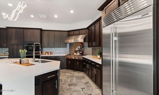 6684 S SAN PABLO Avenue, Gilbert, AZ 85298