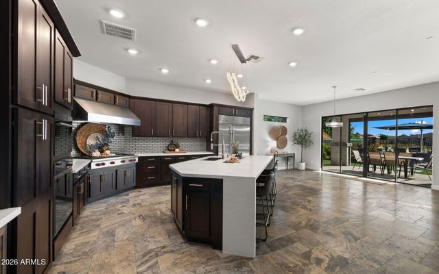 6684 S SAN PABLO Avenue, Gilbert, AZ 85298