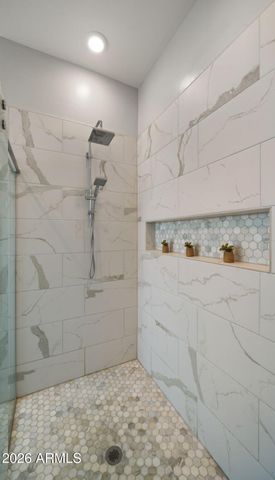 6684 S SAN PABLO Avenue, Gilbert, AZ 85298