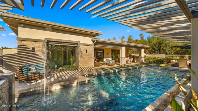 6684 S SAN PABLO Avenue, Gilbert, AZ 85298