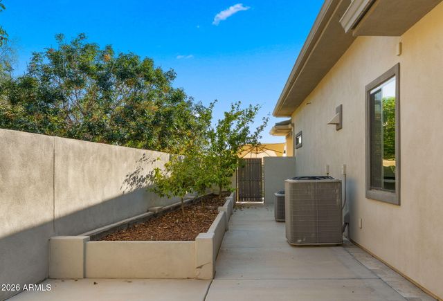 6684 S SAN PABLO Avenue, Gilbert, AZ 85298