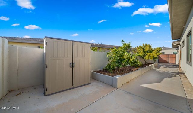 6684 S SAN PABLO Avenue, Gilbert, AZ 85298