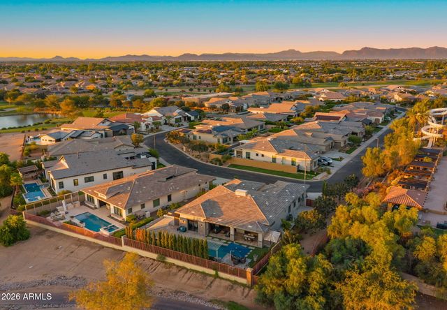 6684 S SAN PABLO Avenue, Gilbert, AZ 85298