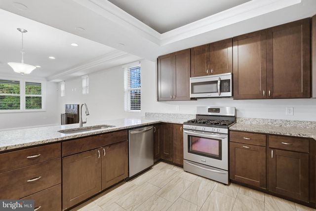 2317 MINNESOTA AVE SE, Washington, DC 20020