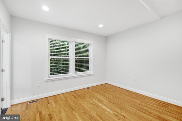 2317 MINNESOTA AVE SE, Washington, DC 20020