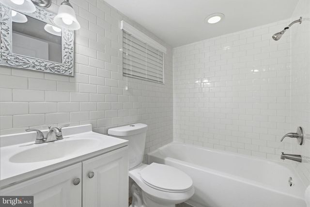 2317 MINNESOTA AVE SE, Washington, DC 20020