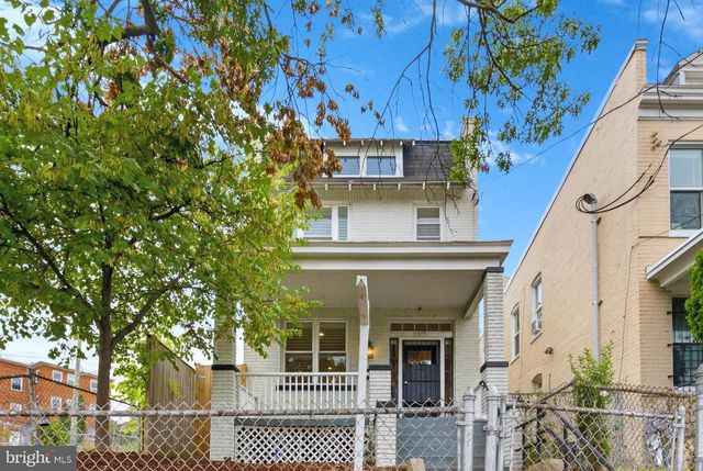 2317 MINNESOTA AVE SE, Washington, DC 20020