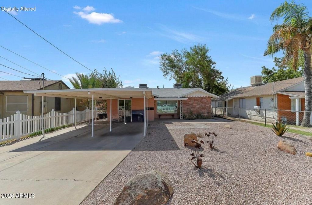 216 S HOBSON --, Mesa, AZ 85204 — photo 2