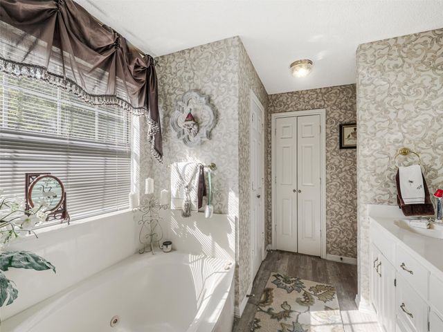 507 W White Street, Anna, TX 75409