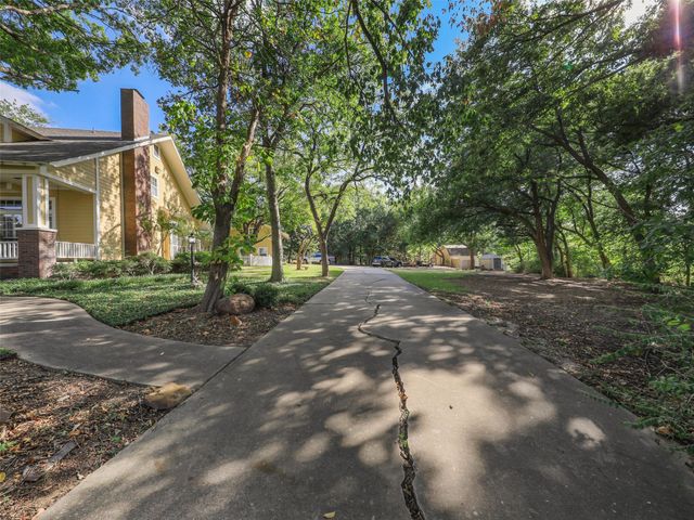507 W White Street, Anna, TX 75409