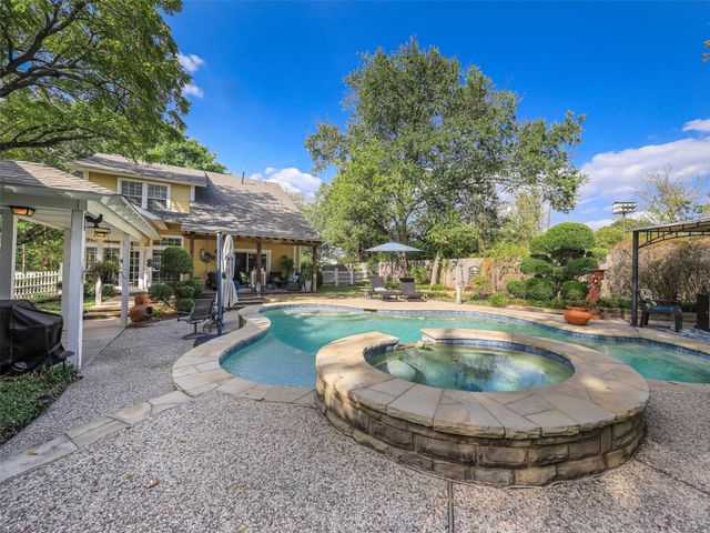 507 W White Street, Anna, TX 75409