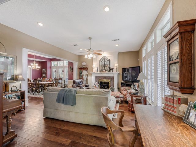 507 W White Street, Anna, TX 75409